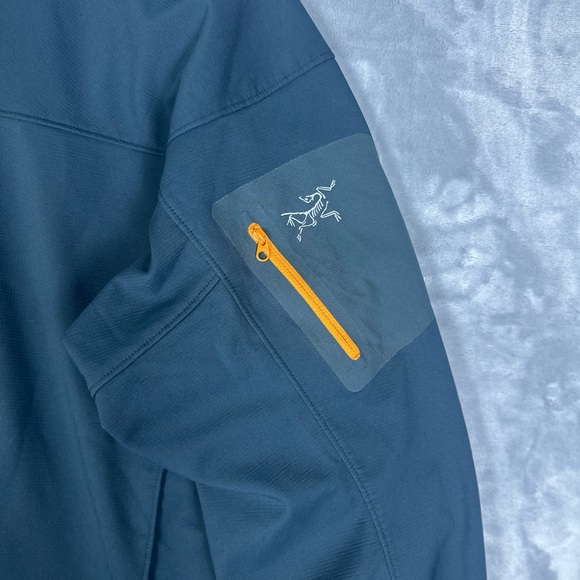 Arcteryx Epsilon AR Soft Shell Jacket Men’s Size Large Blue - Picture 3 of 13